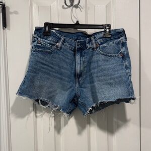 GAP Low Stride Short Jean Shorts